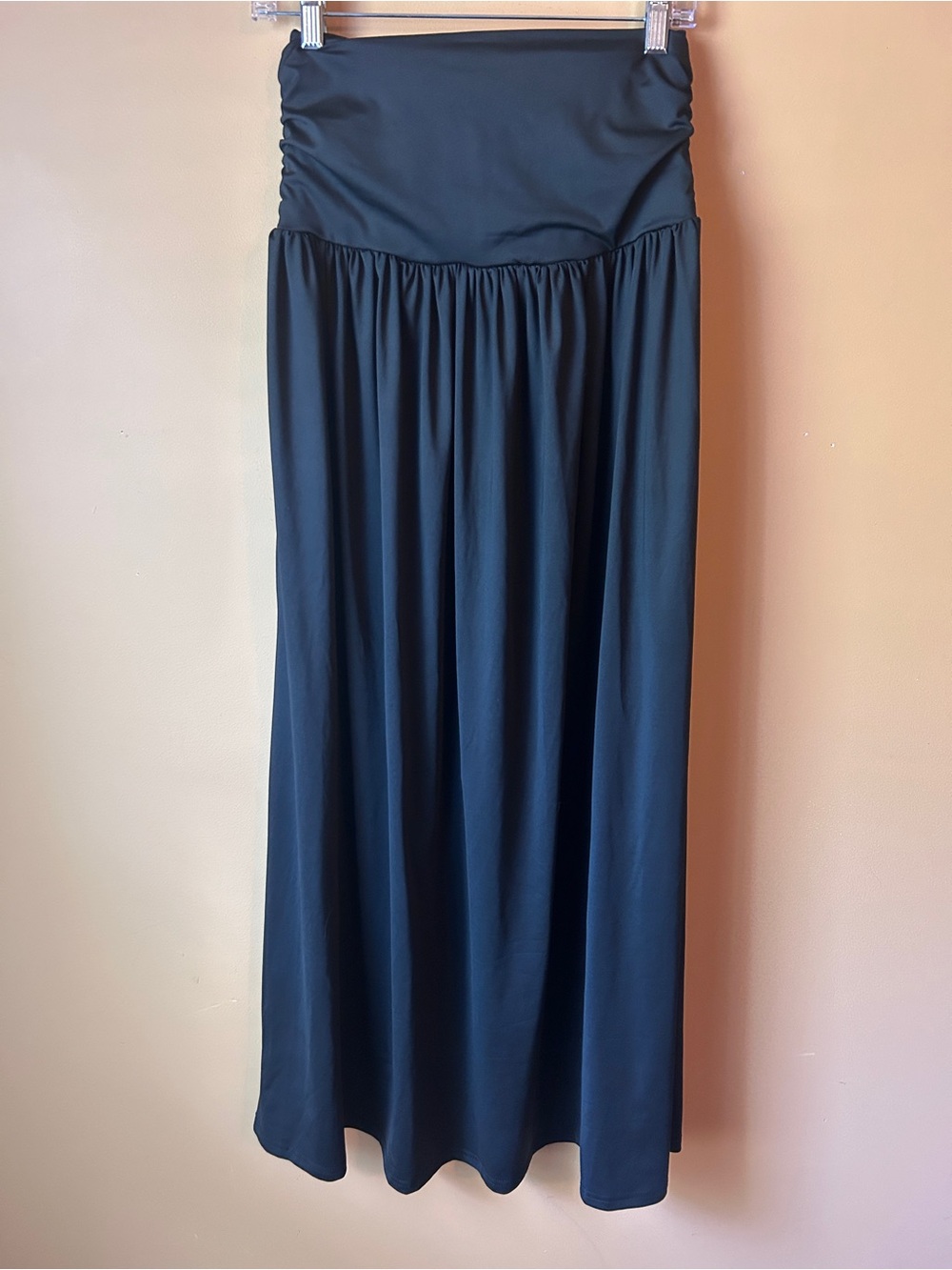 SHEIN Black Ruched Waist Maxi Skirt with Side Slit - Picture 4 of 7
